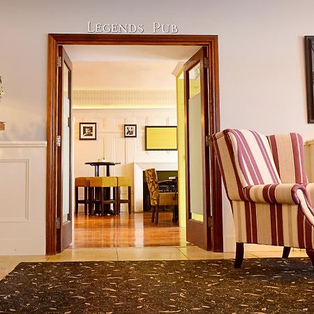 Cill Aodain Court Hotel 基尔特马 外观 照片