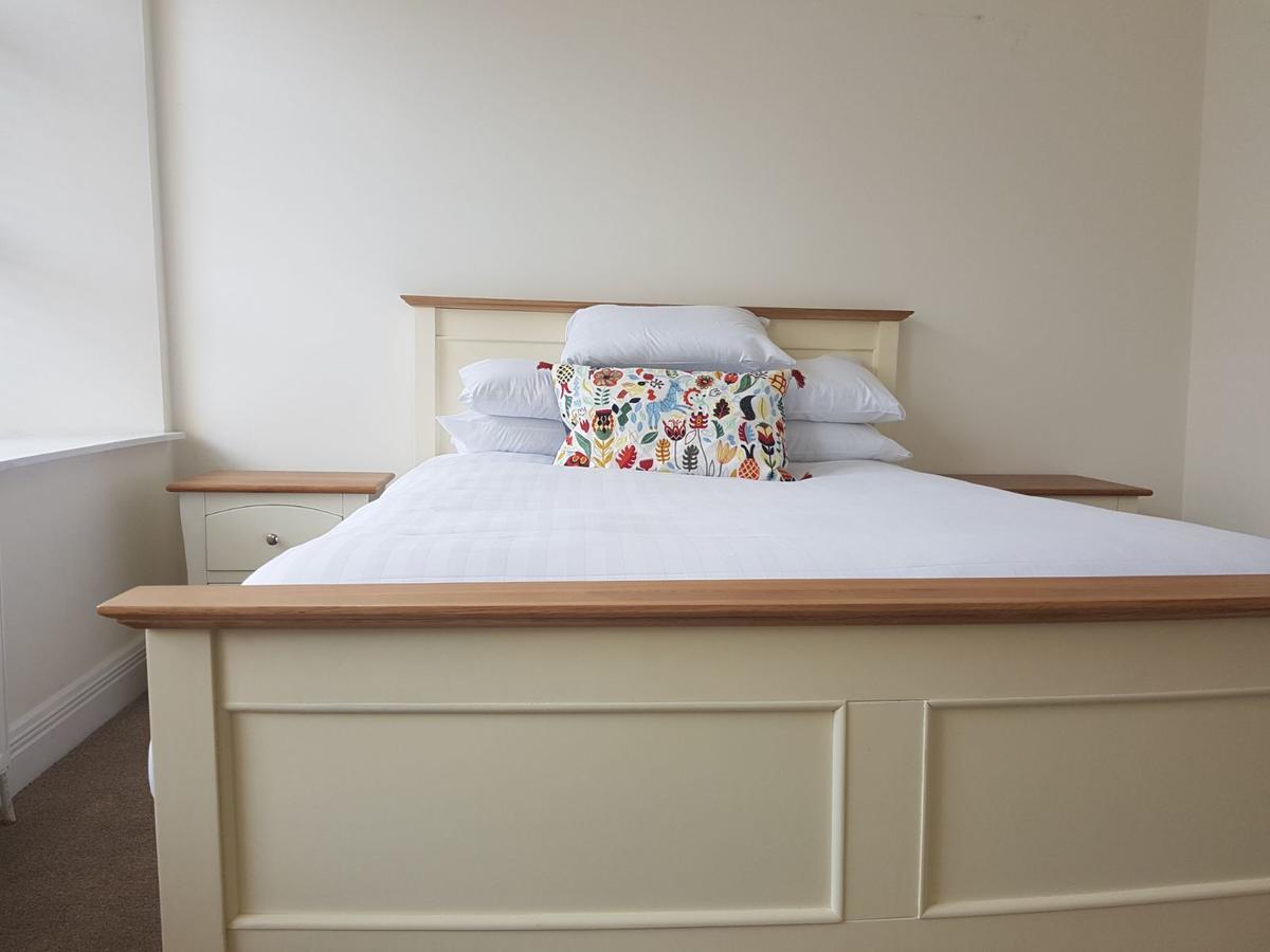 Cill Aodain Court Hotel 基尔特马 外观 照片