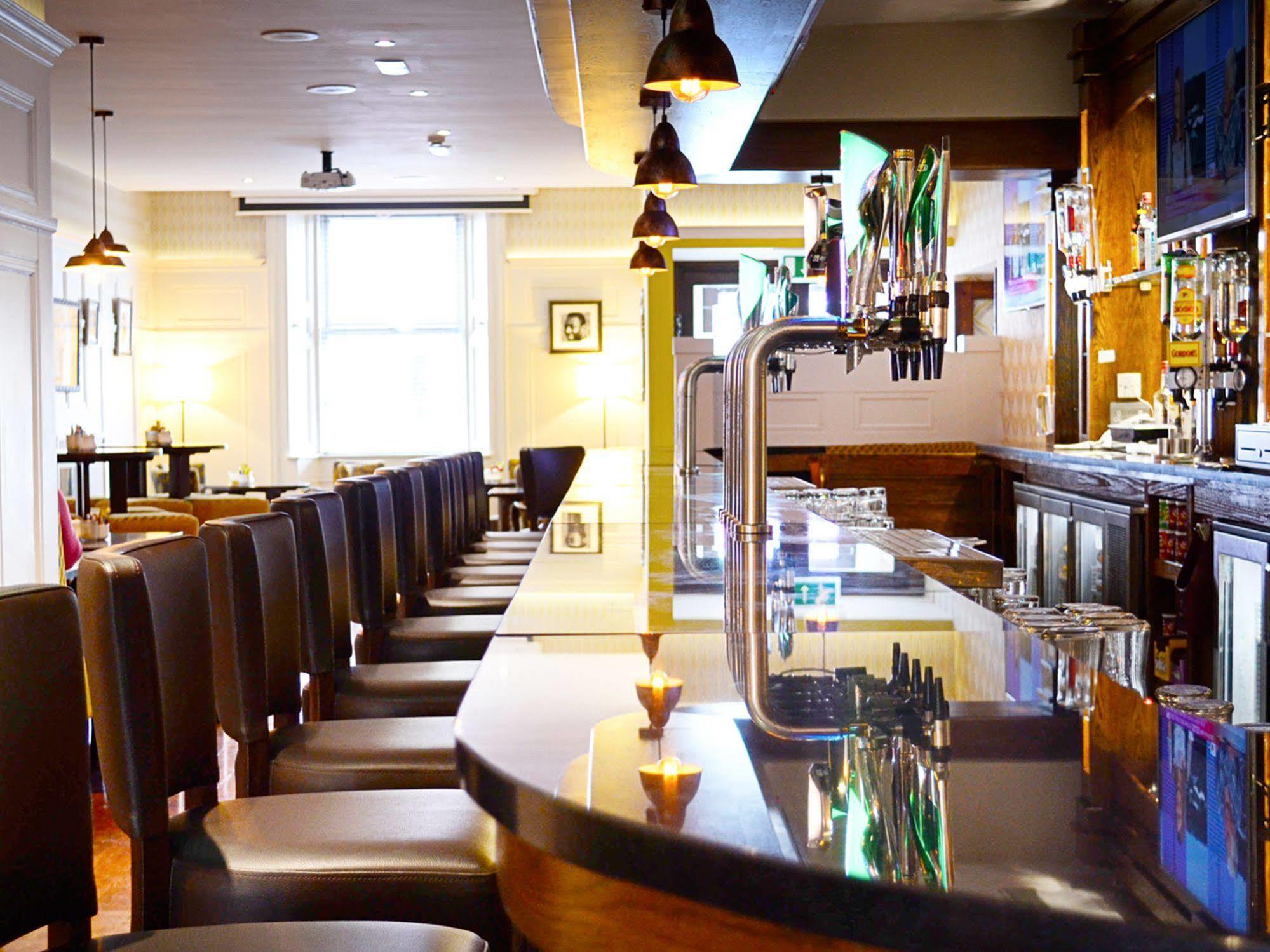 Cill Aodain Court Hotel 基尔特马 外观 照片